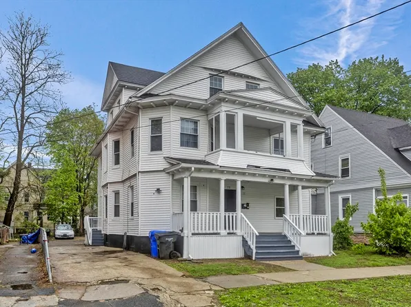 78 Whittier St, Springfield, MA 01108
