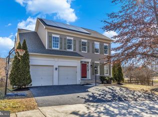 14100 Redstart Ct, Gainesville, VA 20155