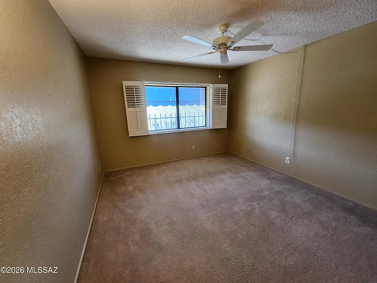 4841 N Paseo Presidio — Photo 20
