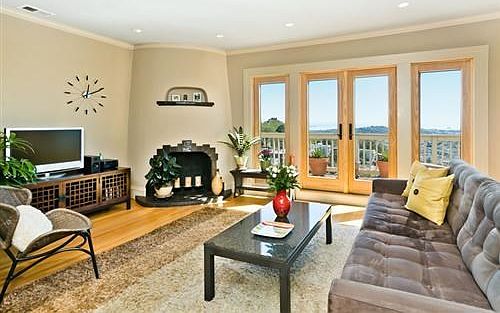 2nd image of 409 Roosevelt Way #411-U