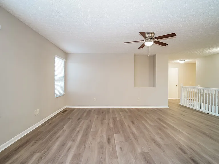 9054 Jackies Bnd — Photo 5