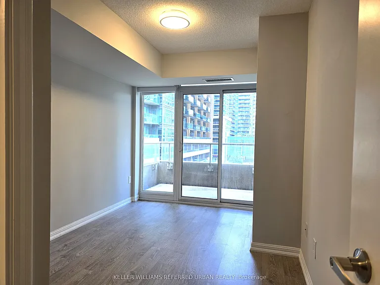 75 Liberty St #514 — Photo 12