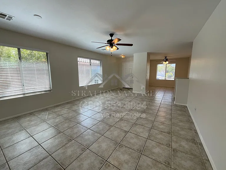16612 W Cottonwood St — Photo 8