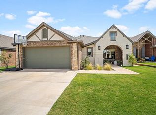 2303 103rd St, Lubbock, TX 79423