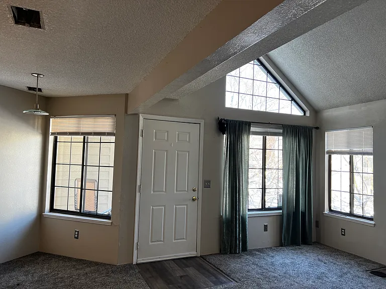 4804 Kentucky Ave #B — Photo 37