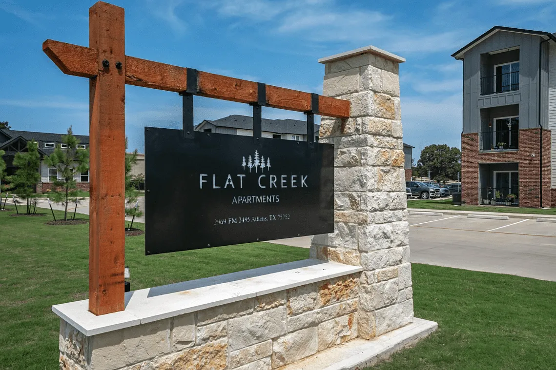 Flat Creek Apartments — Photo 2