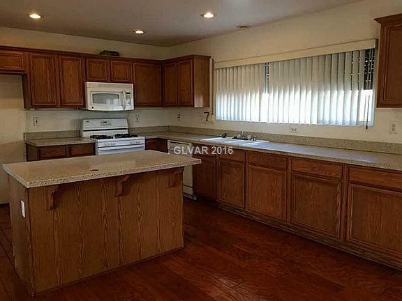 5th image of 3728 Mountain Waters St