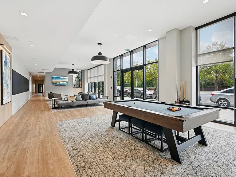 The Keystone Apartments — Photo 41