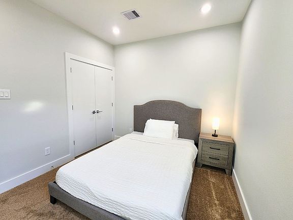 5th image of 615 Northew St #B
