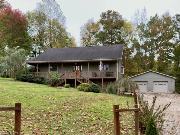 343 Tanner Ln, Walker, WV 26180