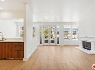 80 N Raymond Ave APT 101, Pasadena, CA 91103