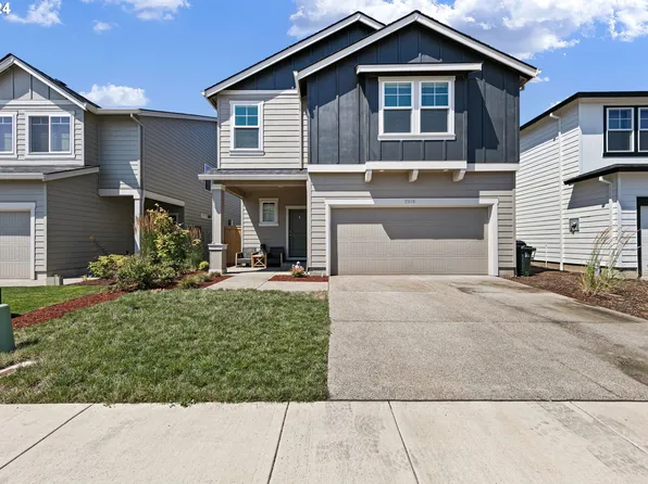 2910 W St, Springfield, OR 97477