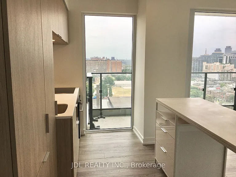 77 Shuter St #1906 — Photo 1