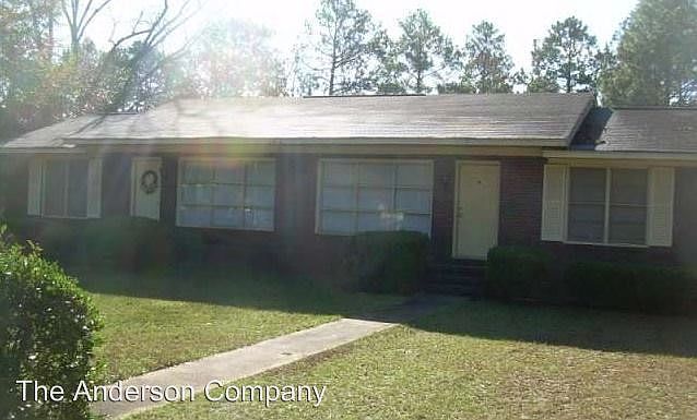 2nd image of 1916 Gillespie Ave #A