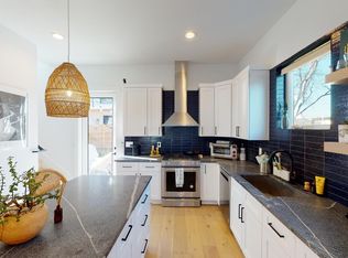 8402 Bowling Green Dr, Austin, TX 78757