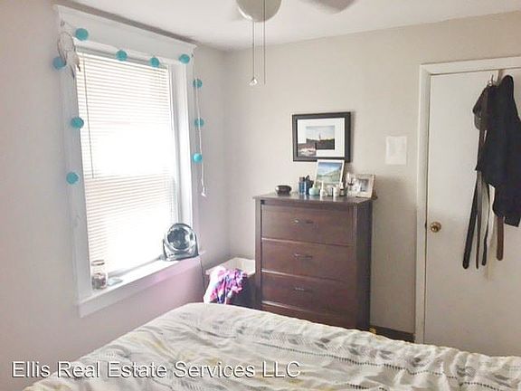 5th image of 1015 W 39th St APT 2W