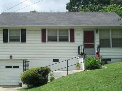 928 S 12th St, Nashville, TN, 37206