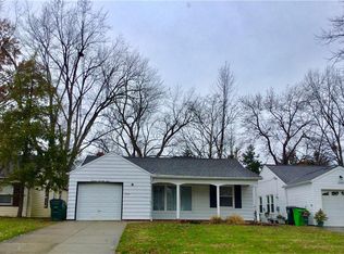 1374 Eastwood Ave, Mayfield Heights, OH 44124