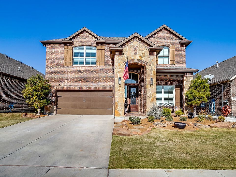 1st image of 3025 Bella Lago Dr