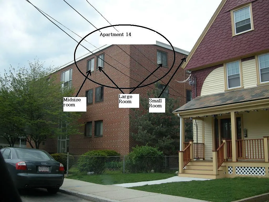 28 Brentwood Street — Photo 2