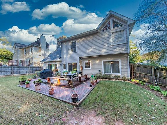 5th image of 1024 Mount Water Ln