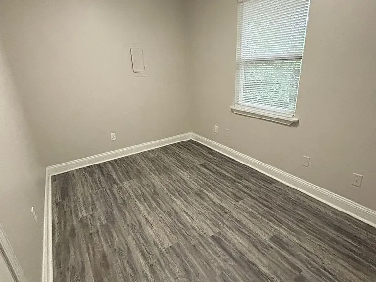 1323 Volusia Street — Photo 8