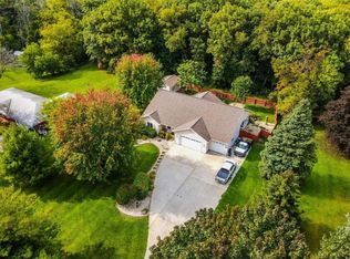 W9404 State Highway 18, Cambridge, WI 53523