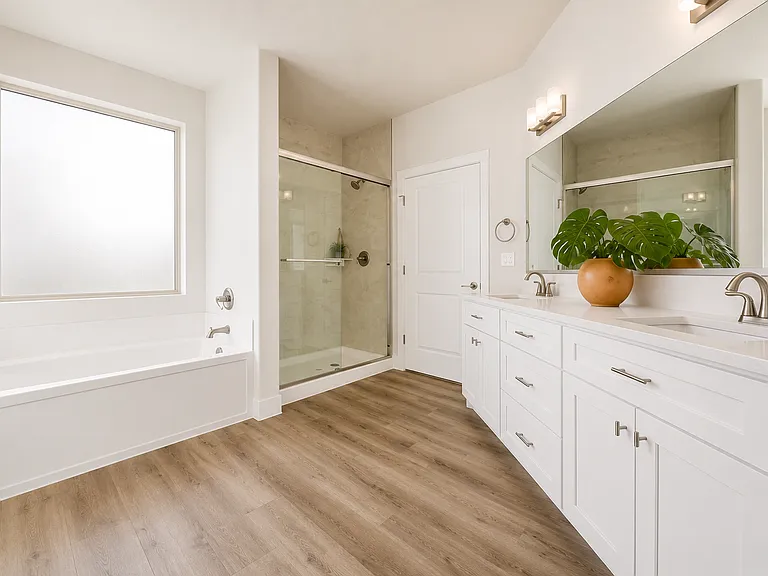 220 Tiber St — Photo 17