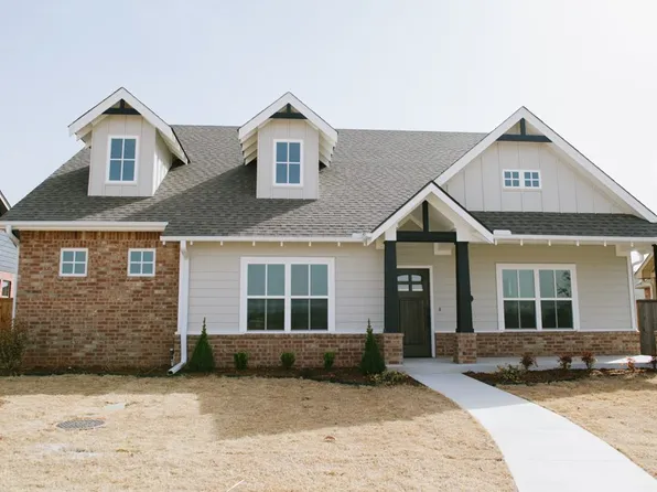 2 Arbor Cir, Stillwater, OK 74074