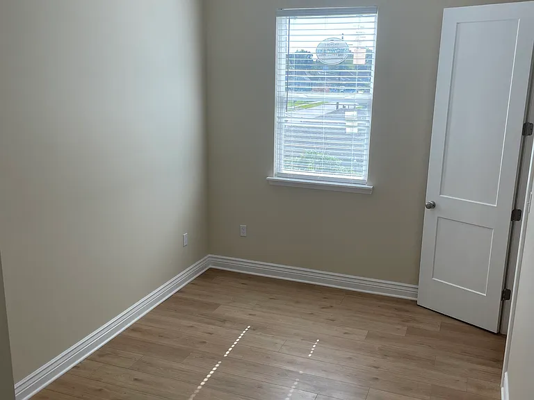 4714 Dodt Ave — Photo 7