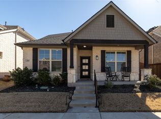 2085 Almassera Dr, Little Elm, TX 75068