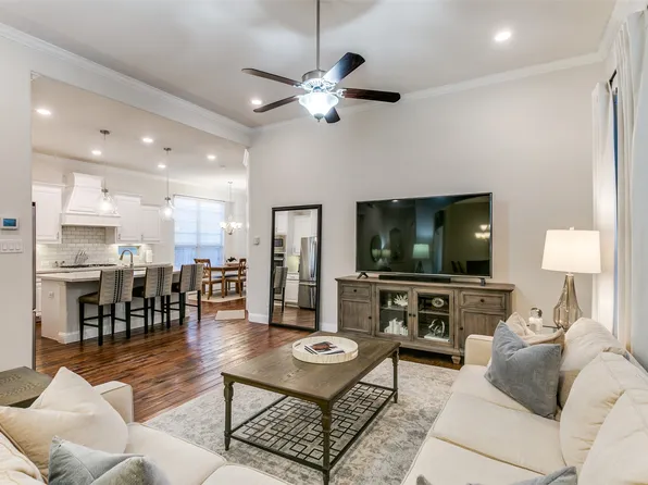 514 Rustic Ln, Euless, TX 76039