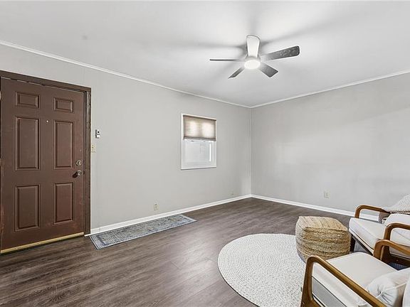 5th image of 4623 Lafayette Ave