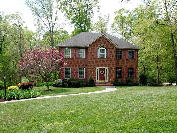 2nd image of 231 Honey Tree Ln
