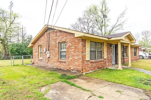 4342 Sunshine Dr Photo 1