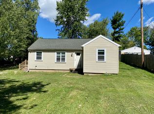 2507 Hazelwood Dr, Lansing, MI 48910