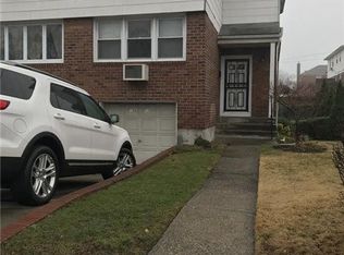 199-12 Cross Island Pkwy, Whitestone, NY 11357