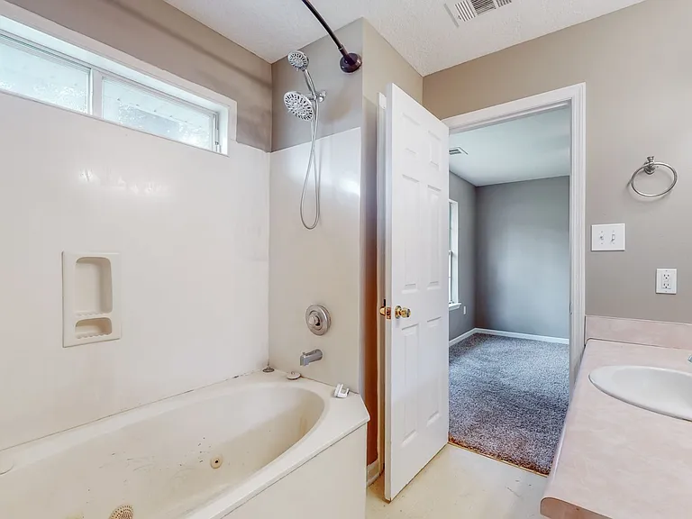 145 Hope Creek Dr — Photo 23