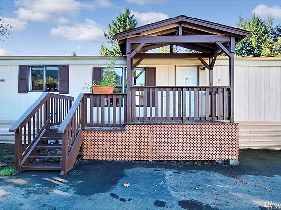 3rd image of 43010 SE North Bend Way Unit 2