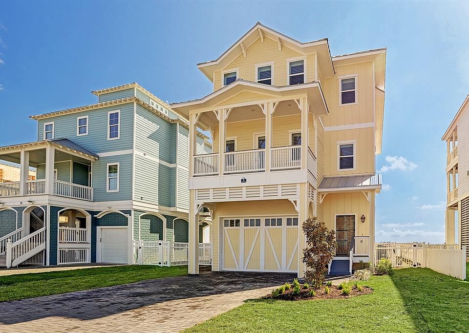 1st image of 15 Grand Beach Blvd