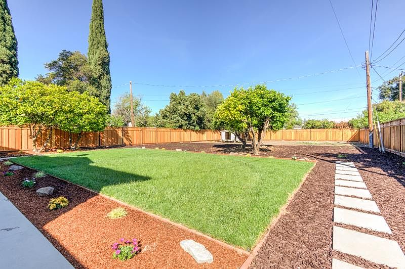 1st image of 1573 Darlene Ave