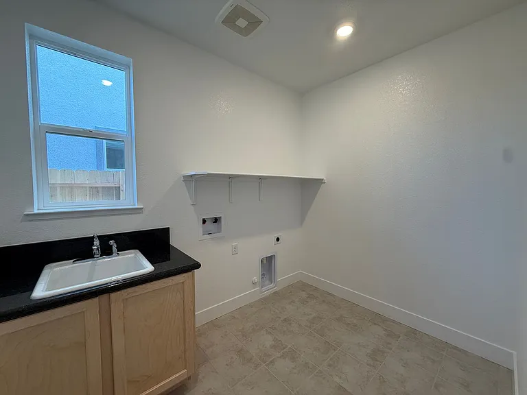 9957 Mesa Verde Way — Photo 13