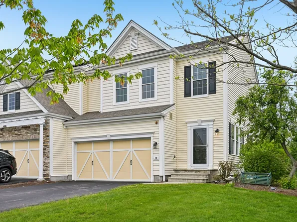 19 Crispwater Way #178, Hopkinton, MA 01748
