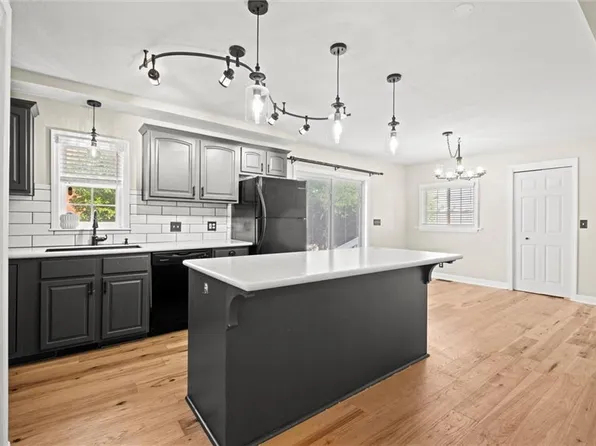 229 Park Ave, Kansas City, MO 64124