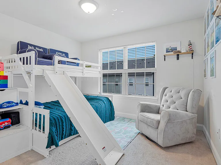 703 Skippers Ln — Photo 27