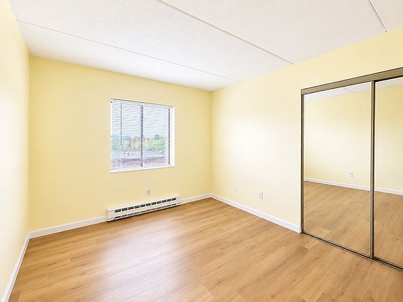 3rd image of 46 Cochituate Rd APT 402