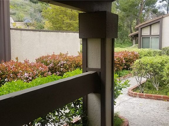 2nd image of 24779 Sand Wedge Ln