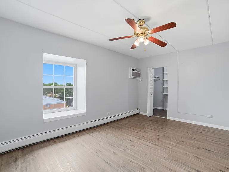 5125 Blodgett Ave #510 — Photo 9