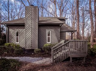 137 Lakeshore Dr, Easley, SC 29642