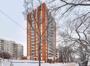 10150 117th St NW #905, Edmonton, AB